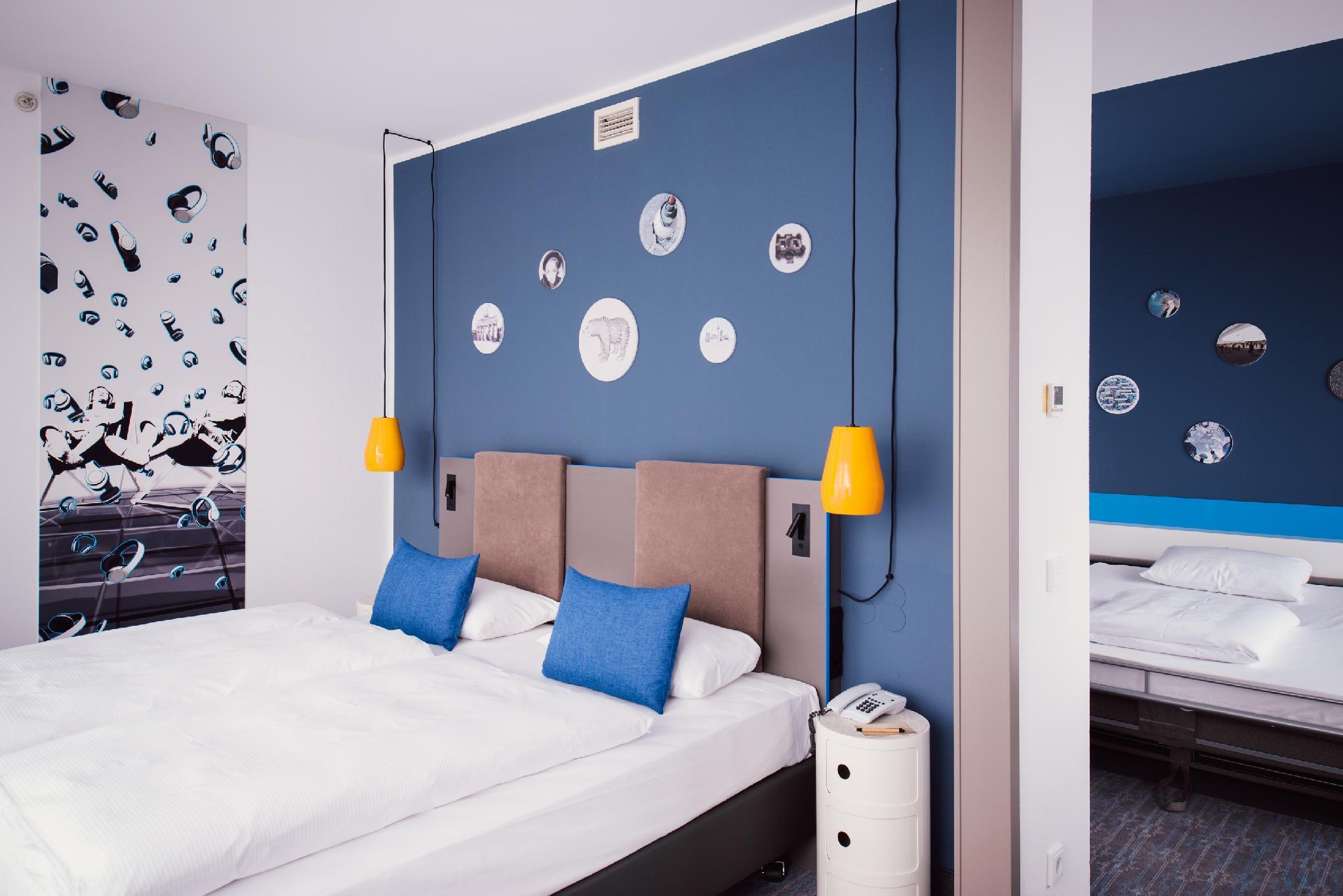 Vienna House Easy By Wyndham Berlin Prenzlauer Berg Hotel Екстериор снимка