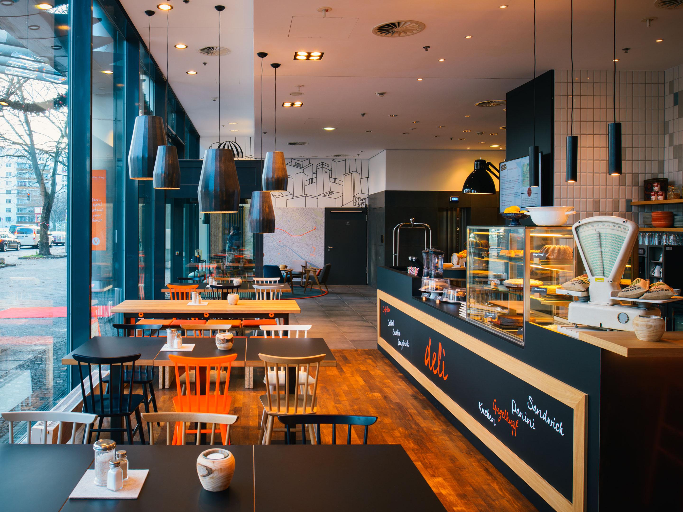 Vienna House Easy By Wyndham Berlin Prenzlauer Berg Hotel Екстериор снимка