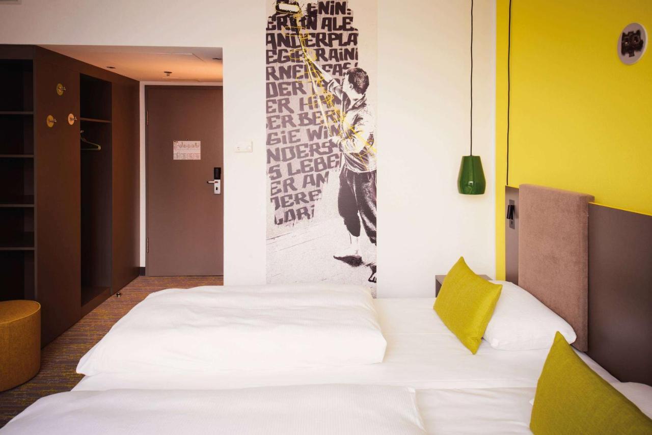 Vienna House Easy By Wyndham Berlin Prenzlauer Berg Hotel Екстериор снимка
