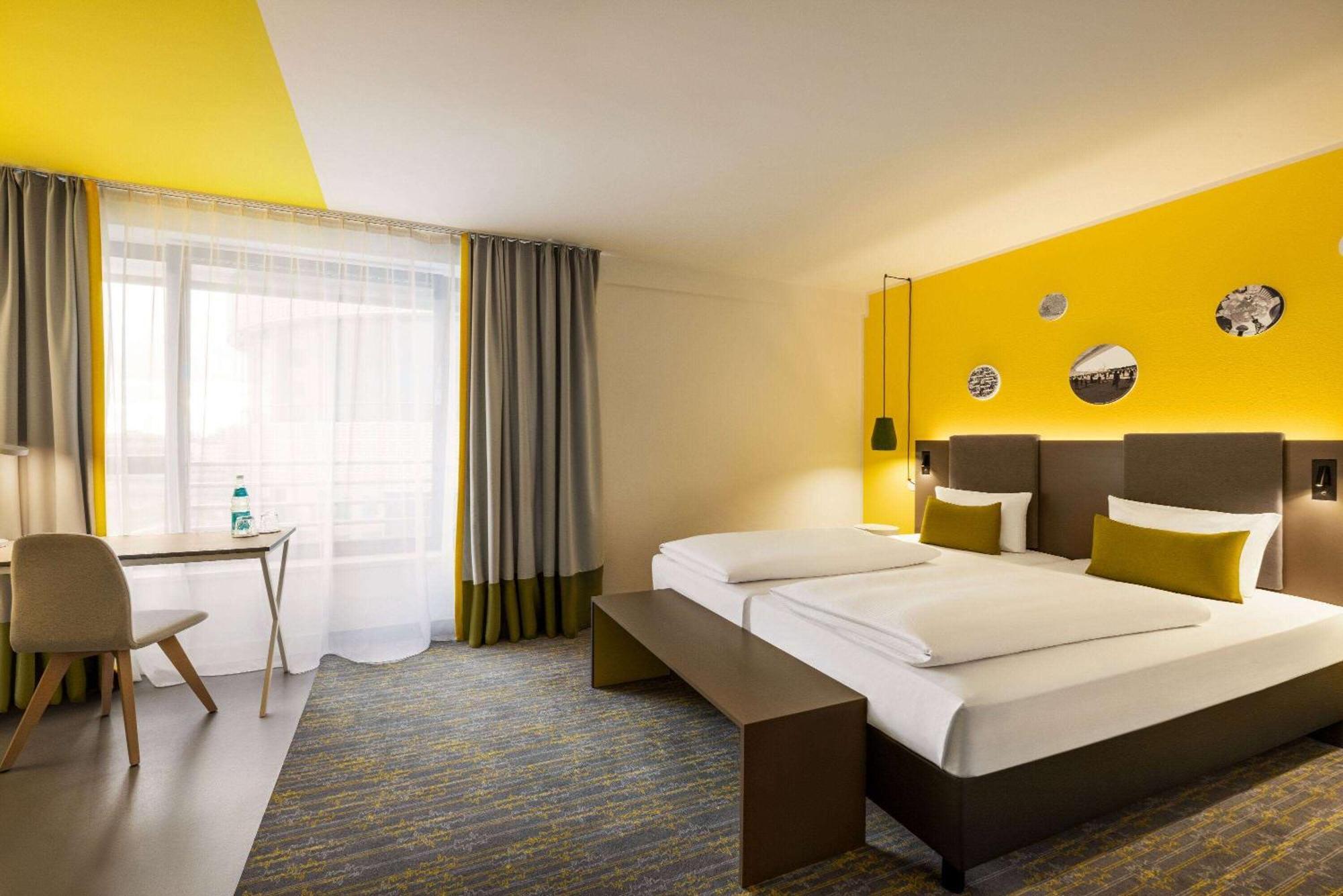 Vienna House Easy By Wyndham Berlin Prenzlauer Berg Hotel Екстериор снимка