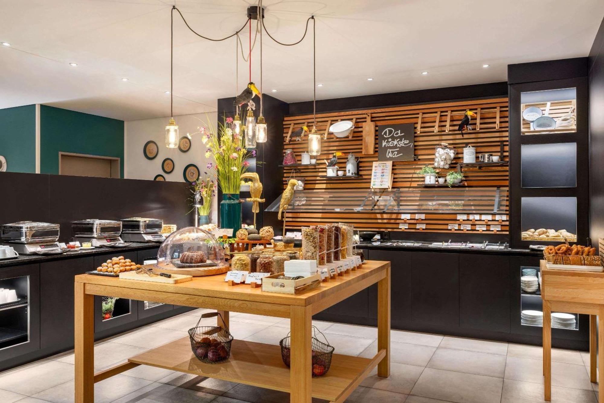 Vienna House Easy By Wyndham Berlin Prenzlauer Berg Hotel Екстериор снимка
