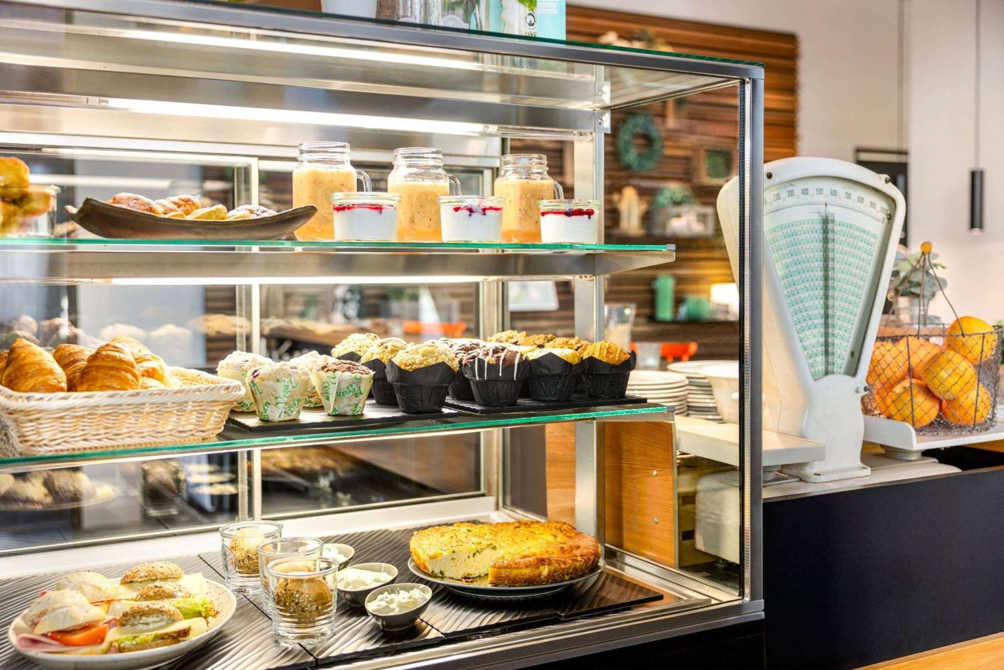 Vienna House Easy By Wyndham Berlin Prenzlauer Berg Hotel Екстериор снимка
