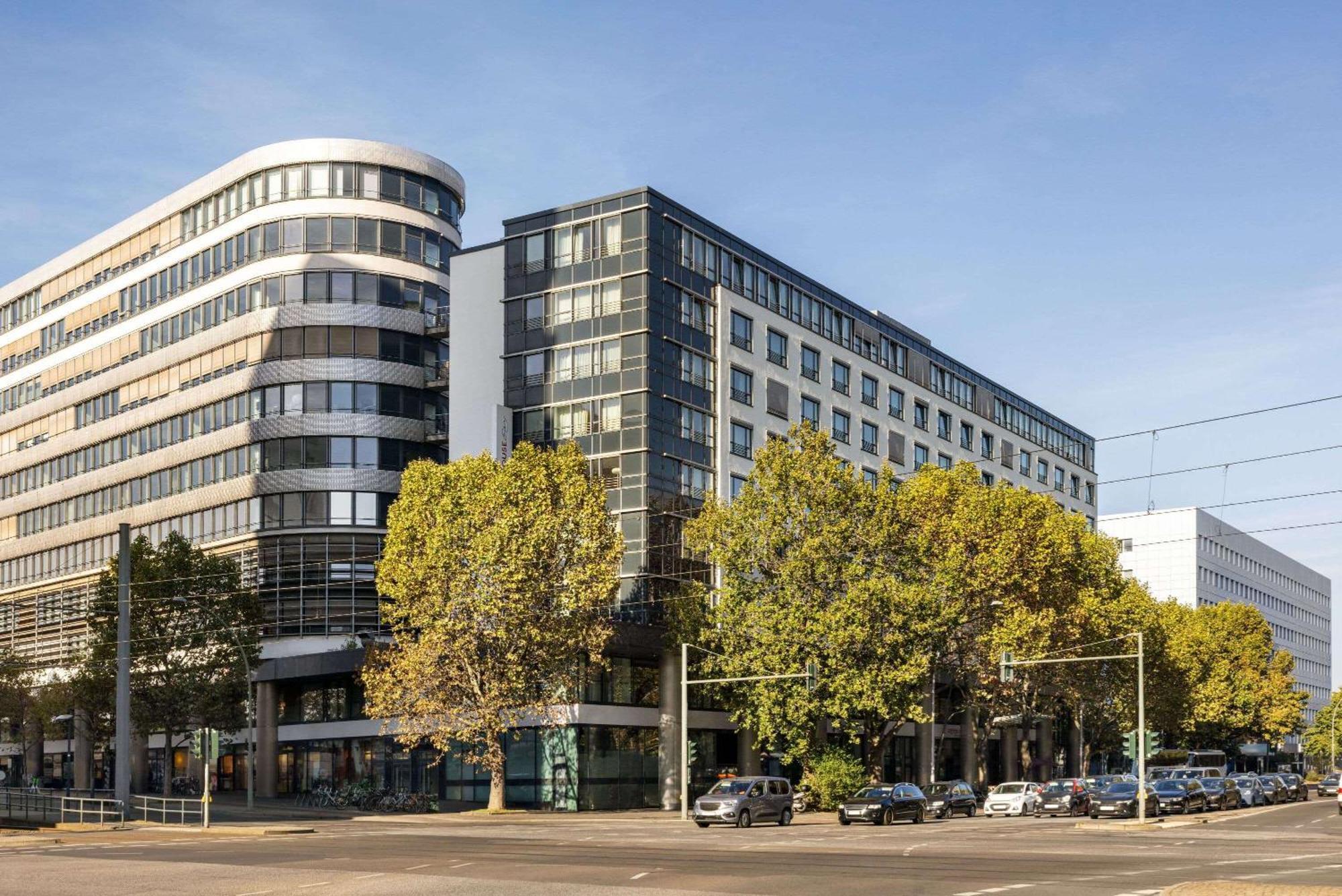 Vienna House Easy By Wyndham Berlin Prenzlauer Berg Hotel Екстериор снимка